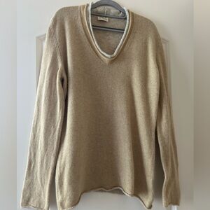 Del Santo Cashmere Beige Grey V-Neck Sweater Pullover Sz 48/ XL. Runs smaller
